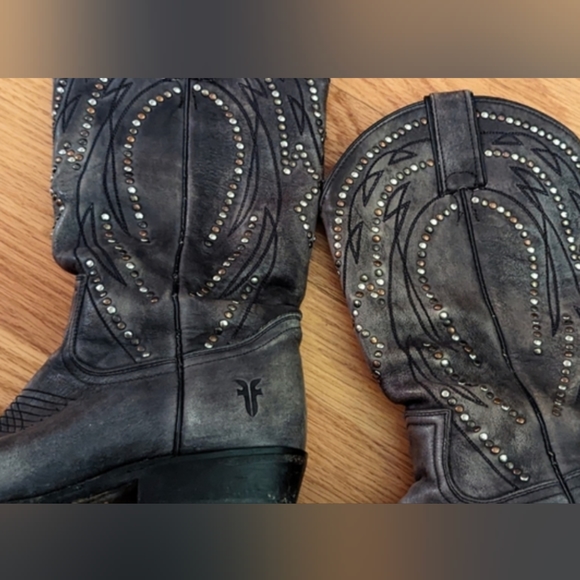 Frye Studded Billy Boot size 7.5 b - Picture 5 of 6
